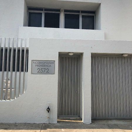 Hostal Guadalajara Cosmopolitan Providencia ภายนอก รูปภาพ