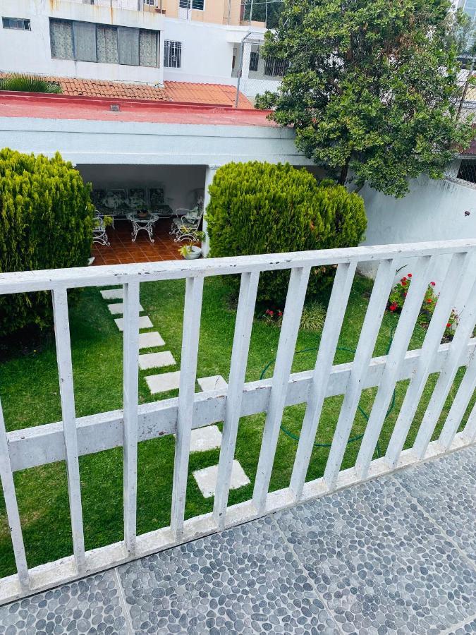 Hostal Guadalajara Cosmopolitan Providencia ภายนอก รูปภาพ