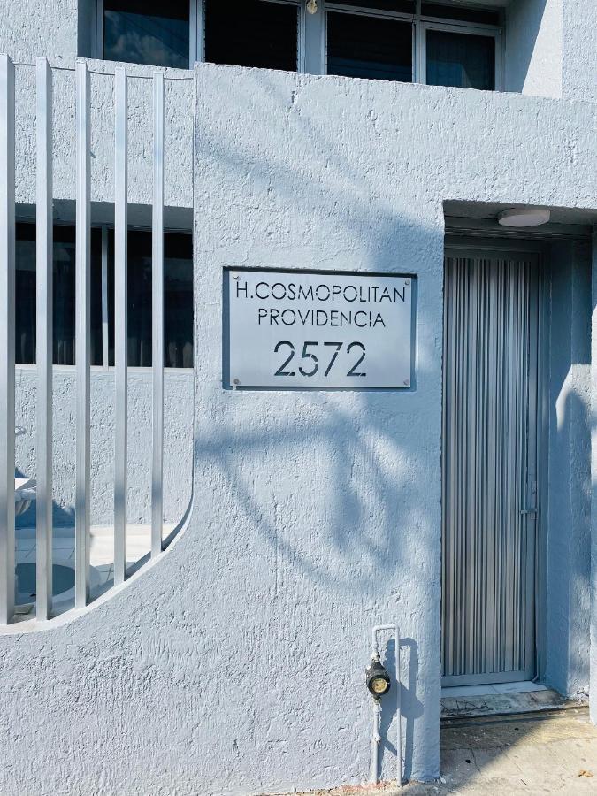 Hostal Guadalajara Cosmopolitan Providencia ภายนอก รูปภาพ